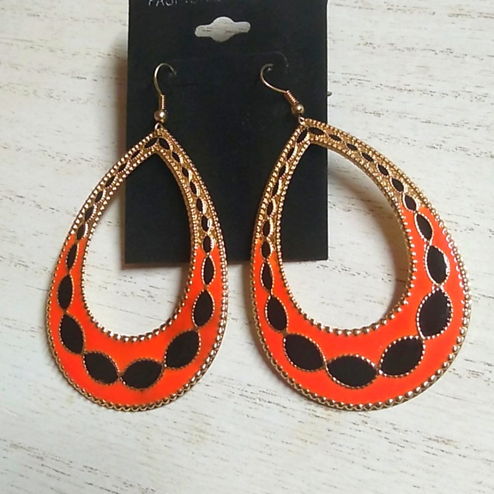 😻 3 For $15 Big Waterdrop Orange & Black Dangles